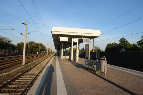 bahnhof-loevenich