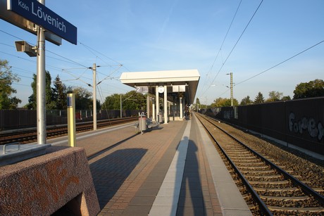 bahnhof-loevenich