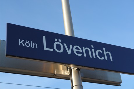 bahnhof-loevenich