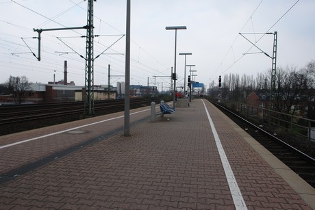 bahnhof-nippes