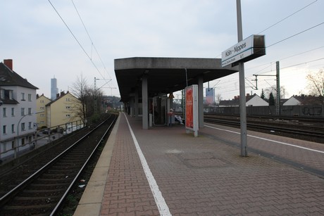 bahnhof-nippes