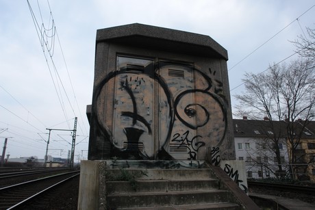 bahnhof-nippes
