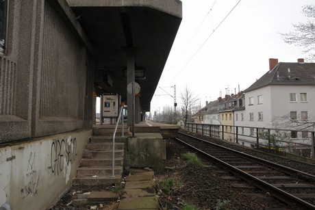 bahnhof-nippes