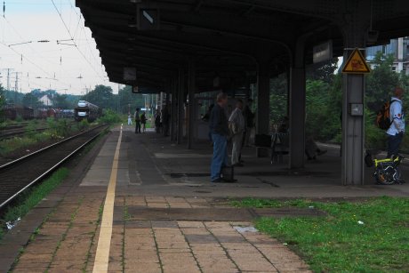 bahnhof-koeln-west