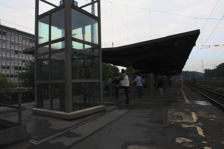 bahnhof-koeln-west