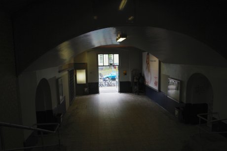 bahnhof-koeln-west