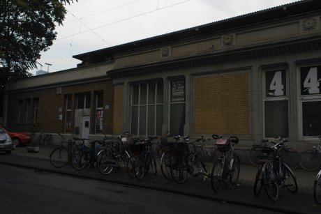 bahnhof-koeln-west