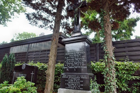 friedhof-loevenich