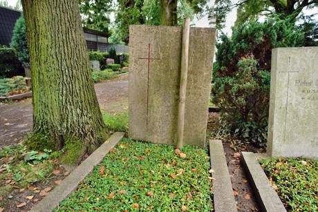 friedhof-loevenich