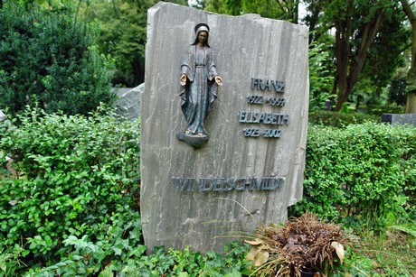 friedhof-loevenich