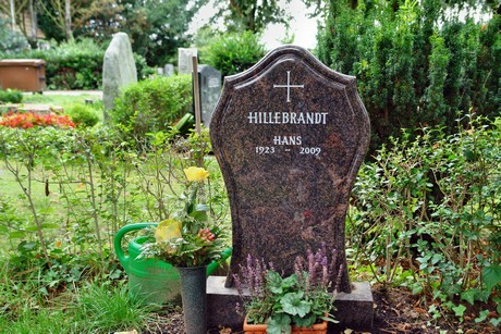 friedhof-loevenich