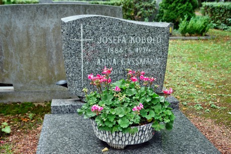 friedhof-loevenich