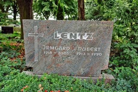 friedhof-loevenich