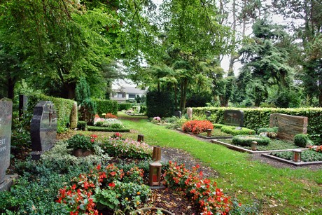 friedhof-loevenich