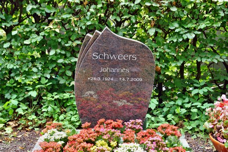 friedhof-loevenich