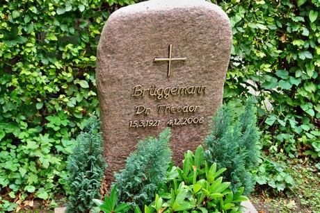friedhof-loevenich