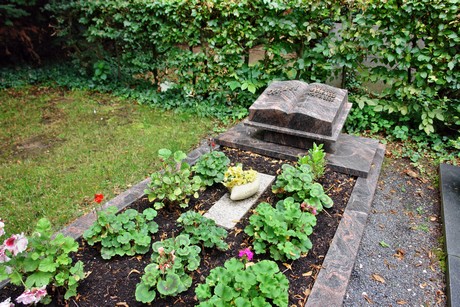 friedhof-loevenich