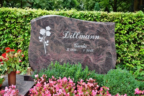 friedhof-loevenich