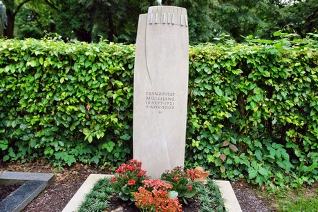 friedhof-loevenich