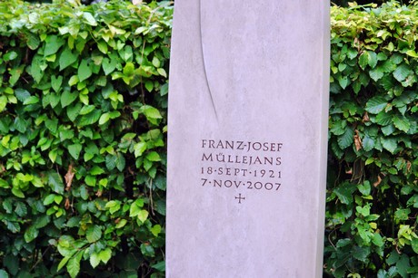 friedhof-loevenich