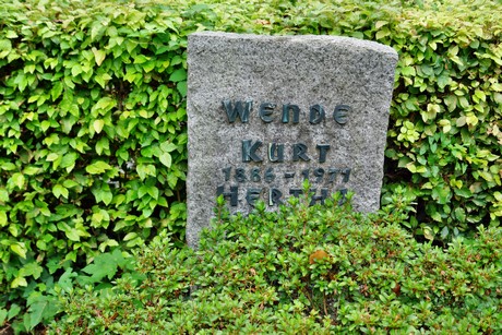 friedhof-loevenich