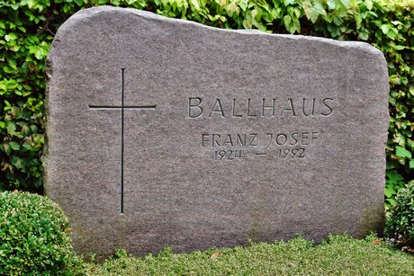 friedhof-loevenich