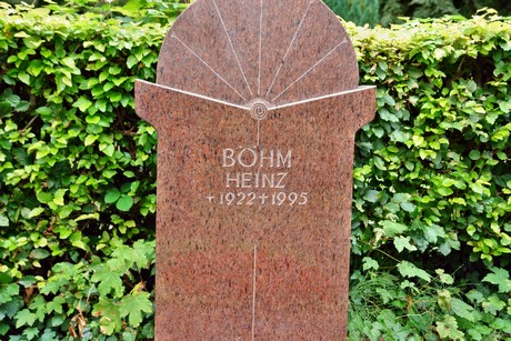 friedhof-loevenich