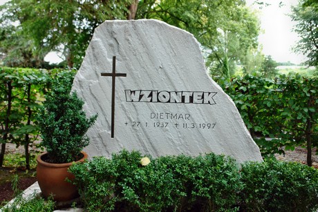 friedhof-loevenich