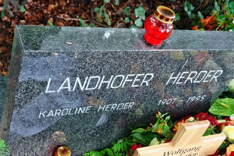 friedhof-loevenich