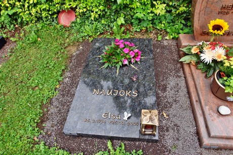 friedhof-loevenich
