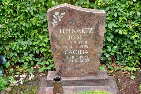 friedhof-loevenich
