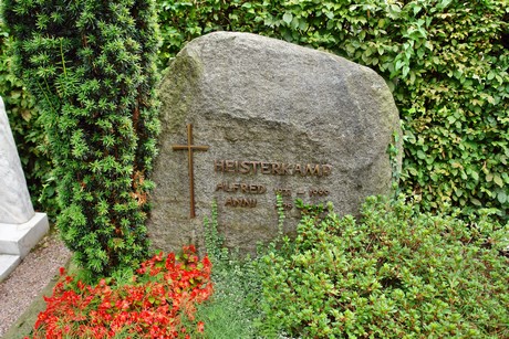 friedhof-loevenich