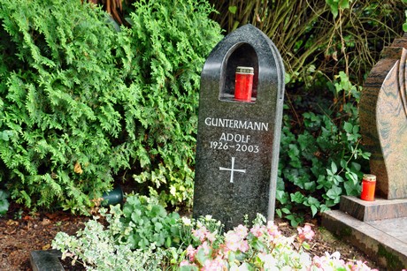 friedhof-loevenich