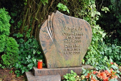 friedhof-loevenich