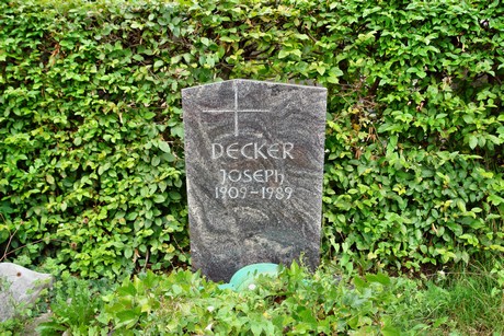 friedhof-loevenich