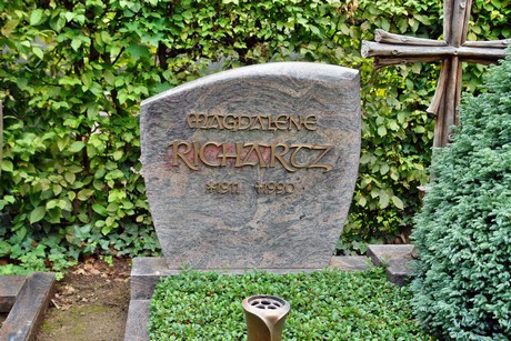 friedhof-loevenich