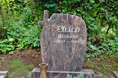 friedhof-loevenich