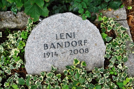 friedhof-loevenich