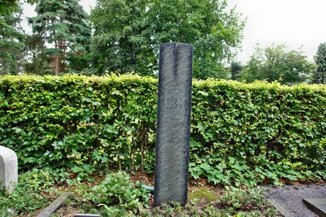 friedhof-loevenich