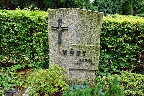 friedhof-loevenich