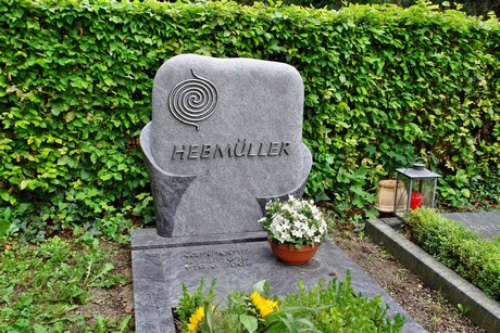 friedhof-loevenich