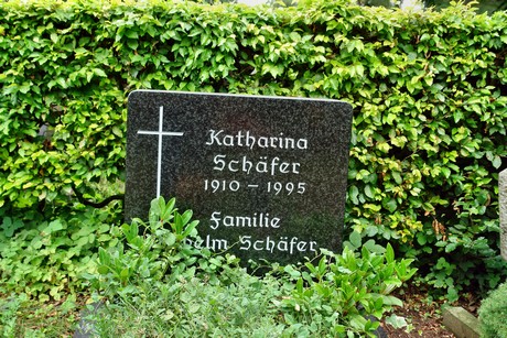 friedhof-loevenich