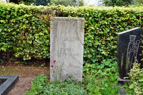 friedhof-loevenich