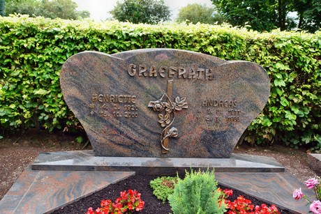 friedhof-loevenich