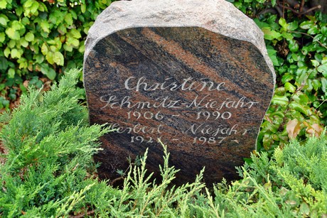 friedhof-loevenich
