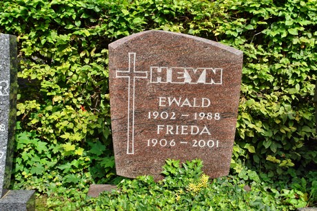 friedhof-loevenich