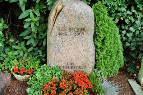 friedhof-loevenich