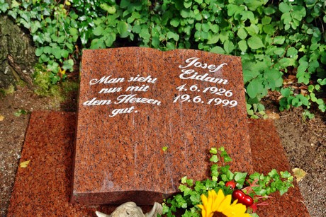 friedhof-loevenich