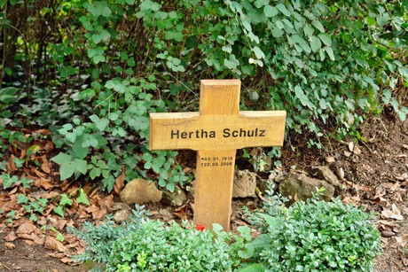 friedhof-loevenich