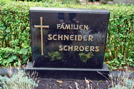 friedhof-loevenich